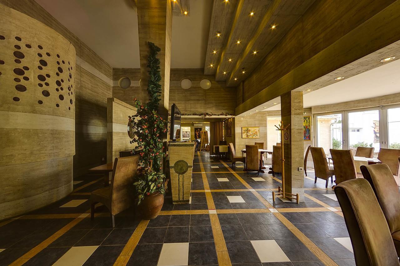 Hôtel Vila Etna à Ugrinovci  Chambre photo